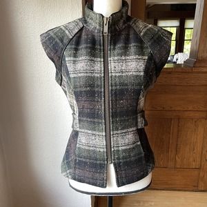 CAbi Green Tweed Plaid Vest Jacket Blazer Size XS Wool Blend Office Academia